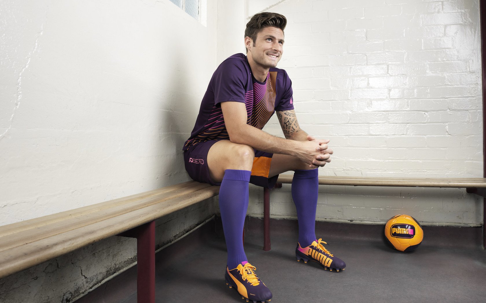 《堡垒之夜》未来主题赛：玩家创新肆意挥洒，创意无限！，堡垒之夜介绍视频